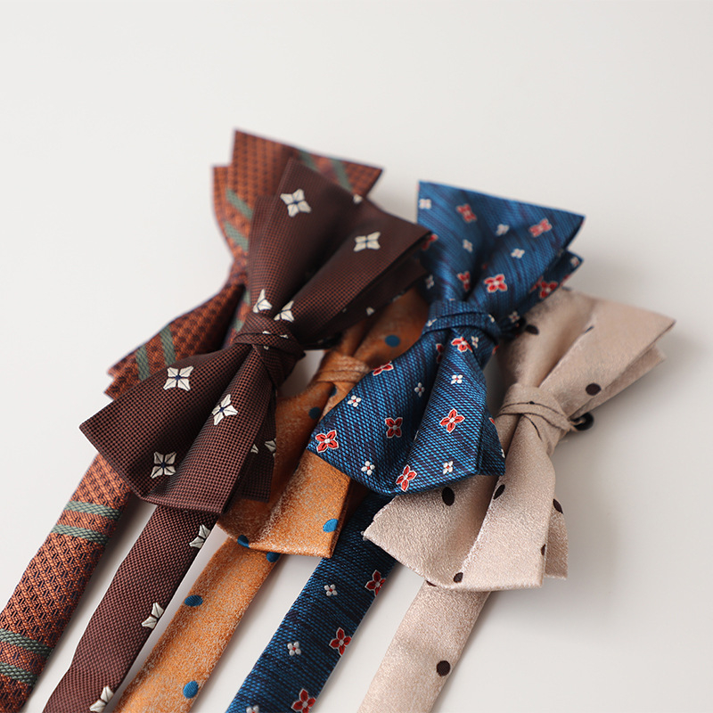 Muška leptir-mašna, retro džentlmen stil, britanski stil, Jacquard poliester, u obliku strelice, s točkastim uzorkom