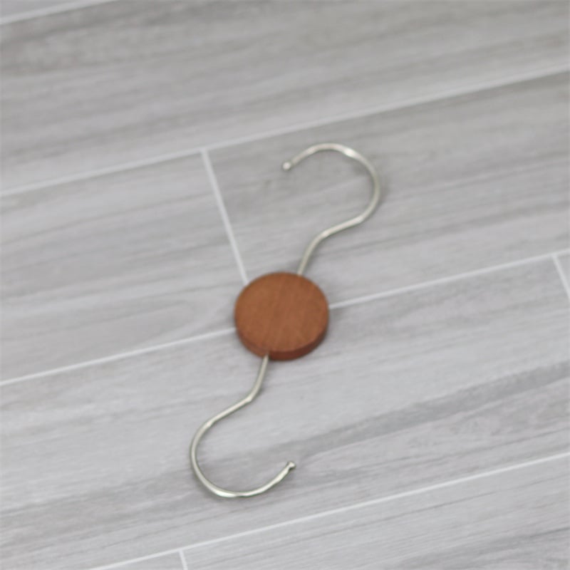 Xinyu Wood Art medinė drabužių pakaba su apvaliu žiedu, S kabliukas ir U klipas, ekspozicijos rekvizitas šalikams, dvigubo kablio stilius, apkrova iki 5 kg