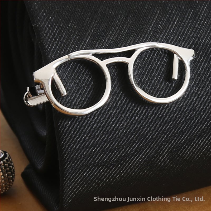 Клип за вратовръзка от мед, 18K чистота, плосък дизайн, унисекс, корейски стил, карикатурен герой