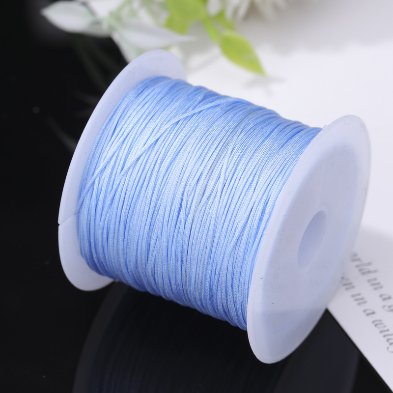 Rankų darbo karoliukų virvė pakabukui (poliesteris, Boring, 2021 ruduo)