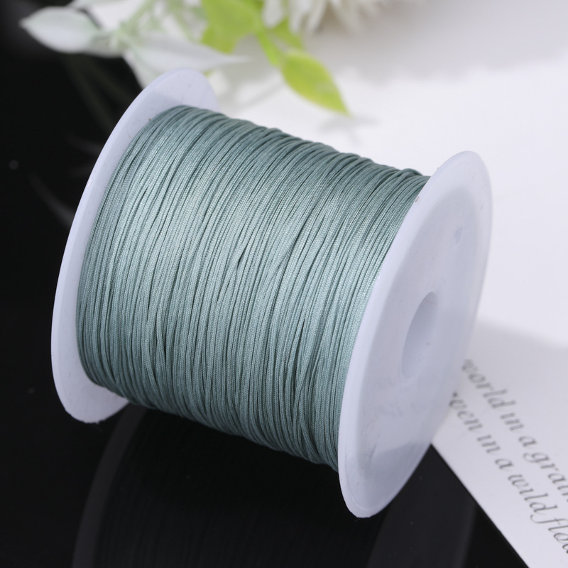 Rankų darbo karoliukų virvė pakabukui (poliesteris, Boring, 2021 ruduo)