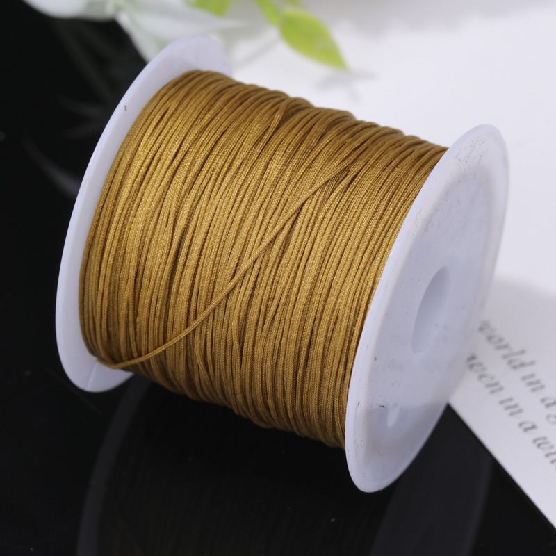 Rankų darbo karoliukų virvė pakabukui (poliesteris, Boring, 2021 ruduo)