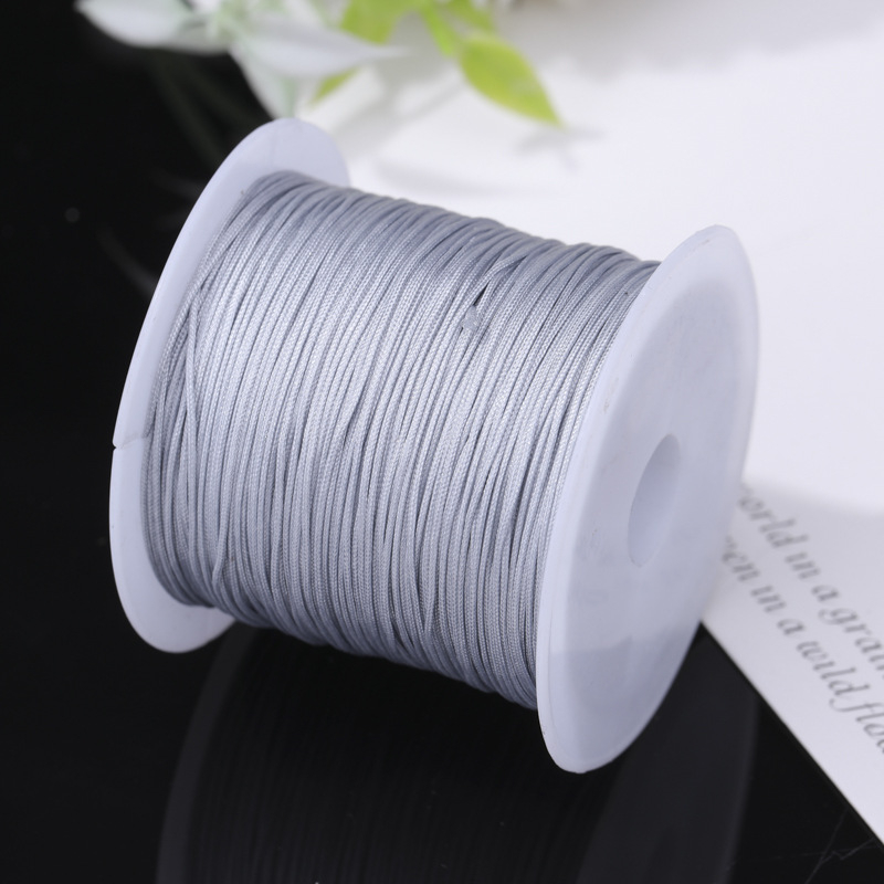 Rankų darbo karoliukų virvė pakabukui (poliesteris, Boring, 2021 ruduo)