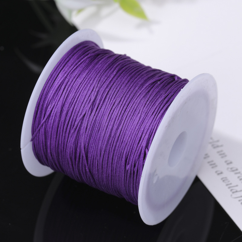 Rankų darbo karoliukų virvė pakabukui (poliesteris, Boring, 2021 ruduo)