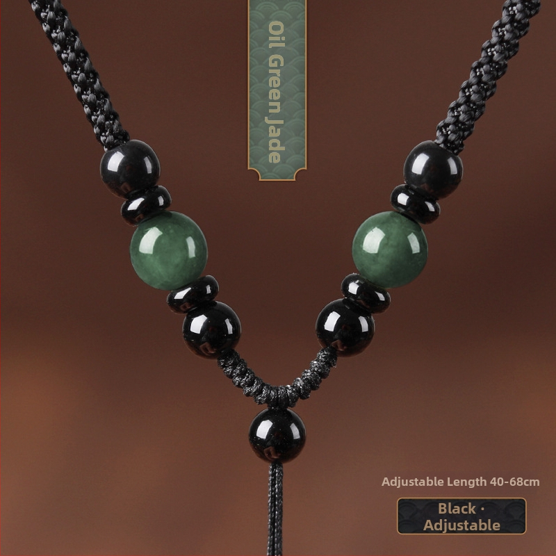 Hetianos nefrito pakabukas ant rankų pintos vėrinio, apdorotas nefritas