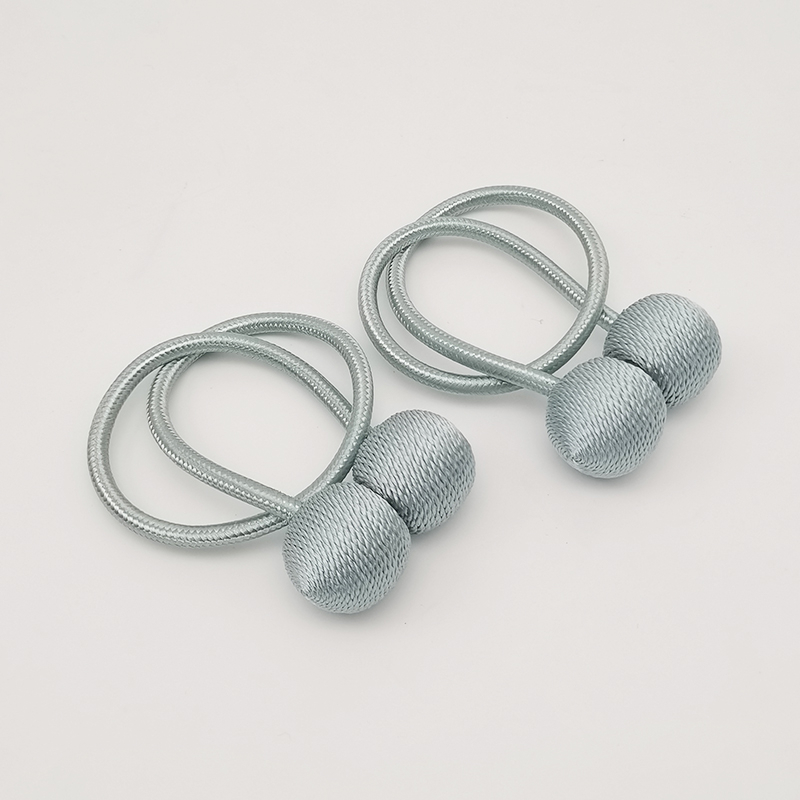 Dvi audinio užuolaidų dirželiai su magnetinėmis sagenimis, paprastas ir šiuolaikiškas stilius, tinkami lovos užuolaidoms ir musės tinklams