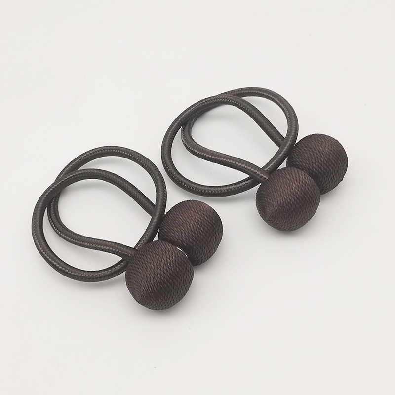 Dvi audinio užuolaidų dirželiai su magnetinėmis sagenimis, paprastas ir šiuolaikiškas stilius, tinkami lovos užuolaidoms ir musės tinklams