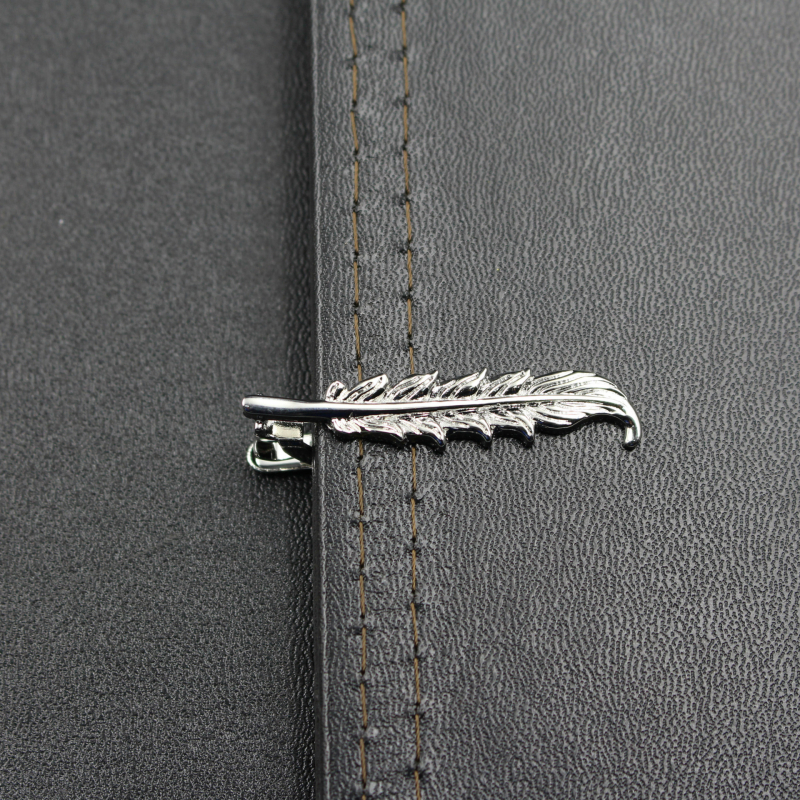 Клип за вратовръзка от мед, плоска глава, унисекс, модерен стил, дължина 4 cm, модел: очила дартс AK47