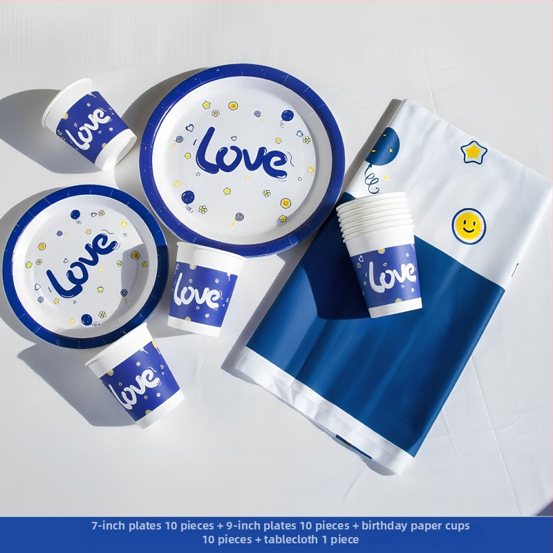 Vienkartinė storinta popierinė staltiesė vaikų gimtadienio vakarėliui – šventinis stilius, mieli animaciniai motyvai, dekoracijų rekvizitai