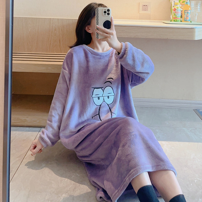 Ženski cartoon flanel pijama set, debela tkanina, 201-250 g/m², okrugli izrez, dugi rukavi