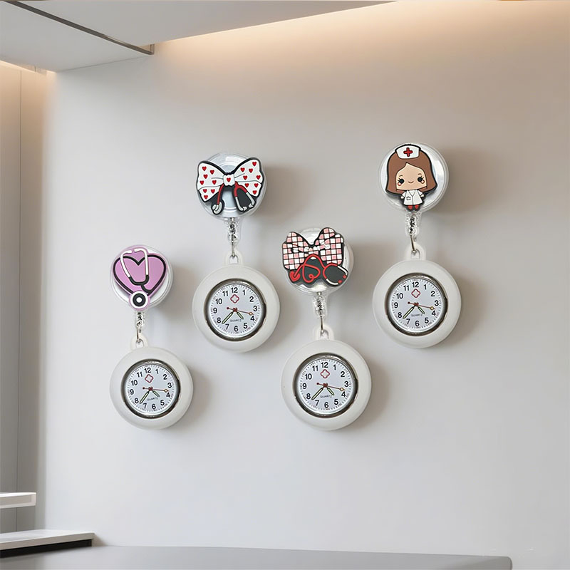 Õde käekell ümmarguse ripatsiga, analoogne liikumine kvarts Seagull Z618, plastkorpus