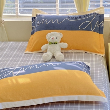 Pagalvės užvalkalas – satino poliesteris, reaktyvus spausdinimas ir dažymas, pritaikomas, šiuolaikinis minimalistinis stilius