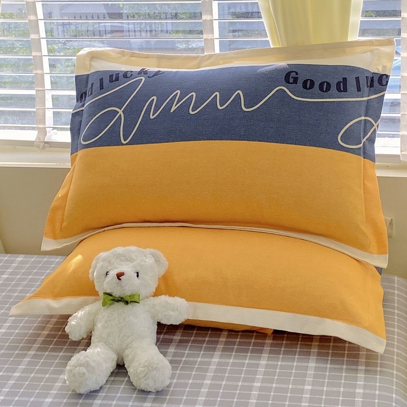 Pagalvės užvalkalas – satino poliesteris, reaktyvus spausdinimas ir dažymas, pritaikomas, šiuolaikinis minimalistinis stilius