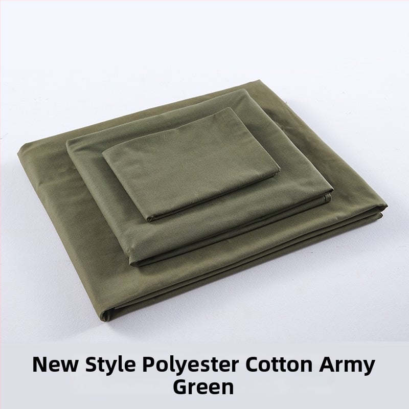 Tryjų dalių patalynės komplektas studentų bendrabutyje, poliesterio–medvilnės audinys, reaktiškai dažyta, twill audimas, vienos spalvos raštas