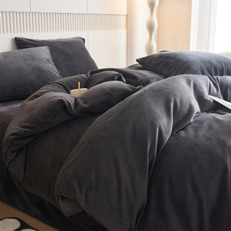 Pieno veliūro keturių dalių antklodės užvalkalų rinkinys, lakštų tipo patalynė, reaktyvinis spaudinimas ir dažymas, vientisas raštas