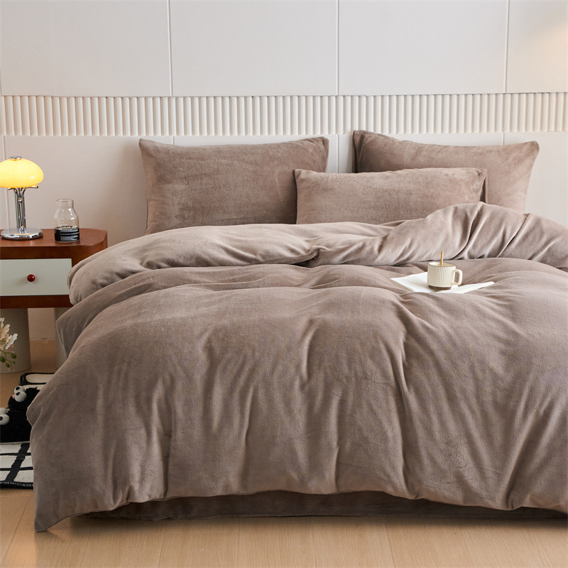 Pieno veliūro keturių dalių antklodės užvalkalų rinkinys, lakštų tipo patalynė, reaktyvinis spaudinimas ir dažymas, vientisas raštas