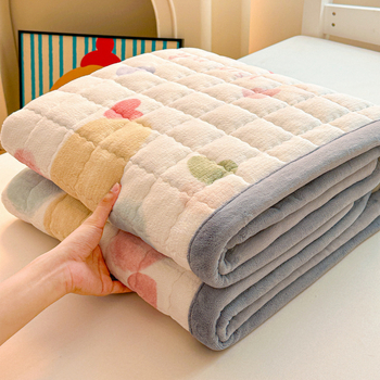 Pieno veliūro lovos užvalkalas, siuvinėtas, reagtyvus dažymas, svoris 1000–1500 g