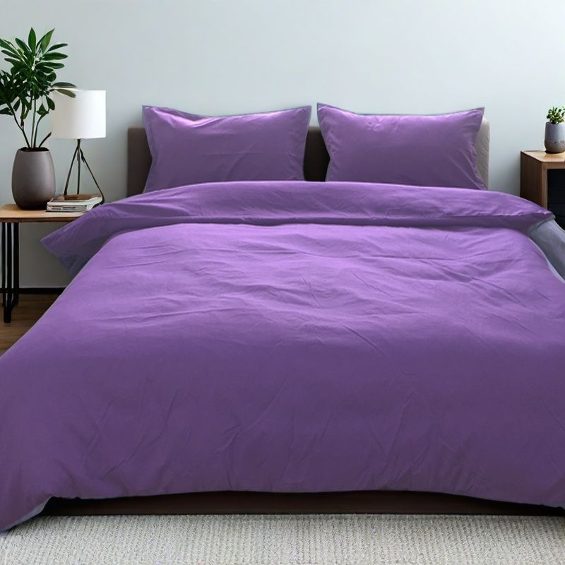 Poliesterio‑medvilnės patalynės komplektas, keturių dalių, vientisas raštas, brushed ir quilted, paprasta pynimo audinys, svoris 1000–1500 g