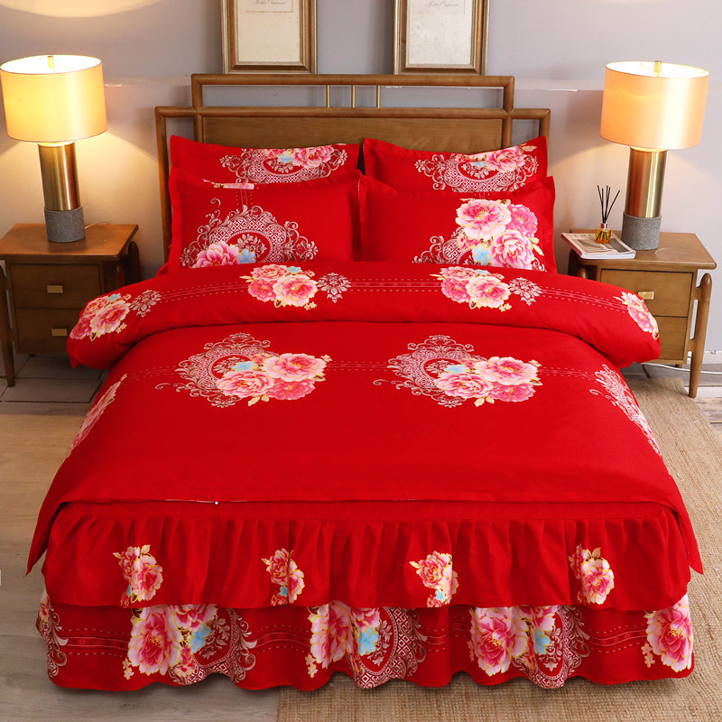 Vestuvių patalynės komplektas su dviejų sluoksnių lovos kraštu, keturių dalių komplektas; poliesterio medvilnė; gėlių raštas; reaktyvus spausdinimas; 500–800 g; tinka visoms sezonoms