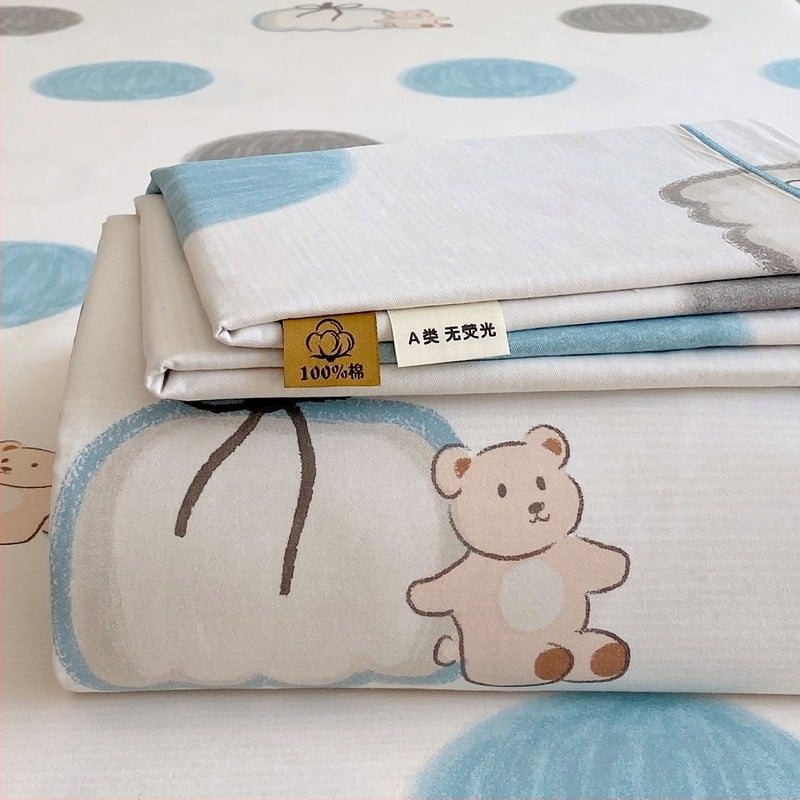 Trys dalių patalynės komplektas iš 100% medvilnės, karikatūrų raštas, reaktyvus dažymas