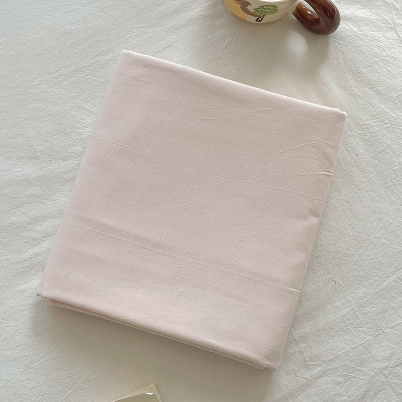 Medvilninis patalynės komplektas studentų bendrabutyje – dryžių raštas, twill audinys, reaktyvinis spausdinimas ir dažymas, audinio tankis 133x72, siūlų skaičius 40