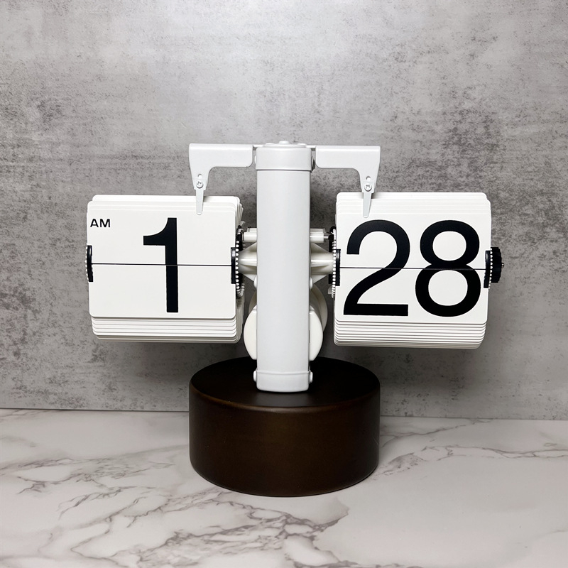 Ρολόι επιτραπέζιο με μπαταρία, κίνηση Wonderful moment, μεταλλικό περίβλημα και μεταλλικός καντράν