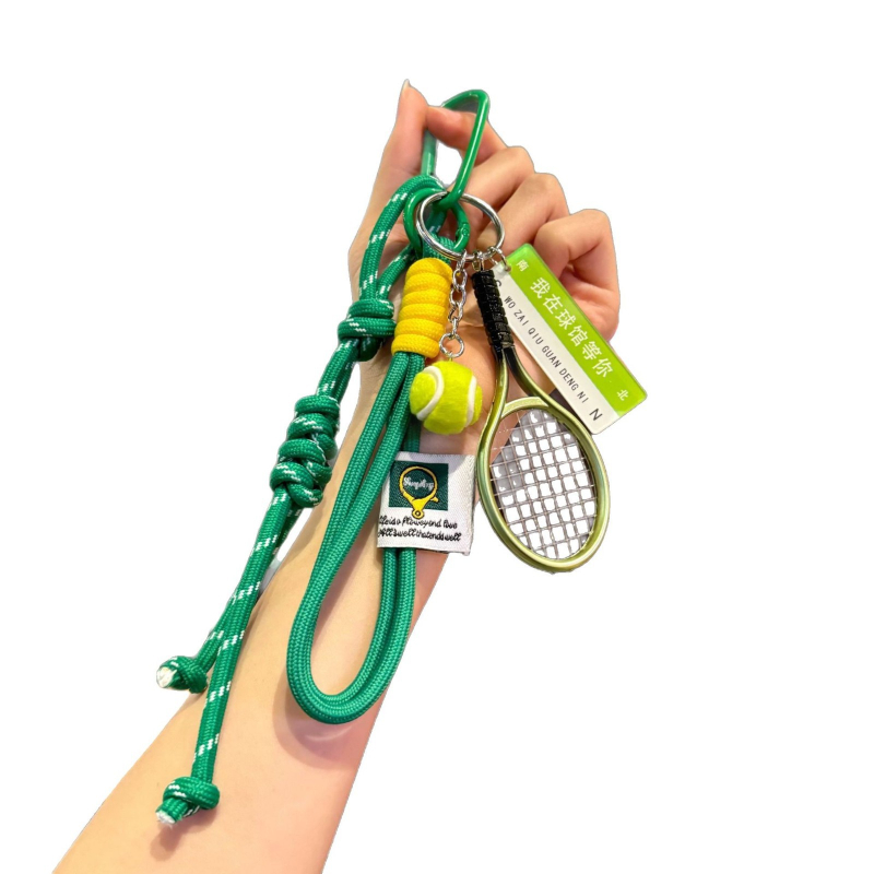 Adore lauatennise võtmehoidja seljakoti ripatsiga – nailon, sportlik stiil, eraldi pakendatud, ideaalne lõpetamise kingitus