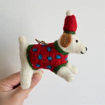 Rankų darbo vilnos filco pakabukas kuprinei – pudelis jauniklis, mažų gyvūnėlių raštas, saldus ir šaltas stilius, asmeninė tendencija, 2025 ruduo