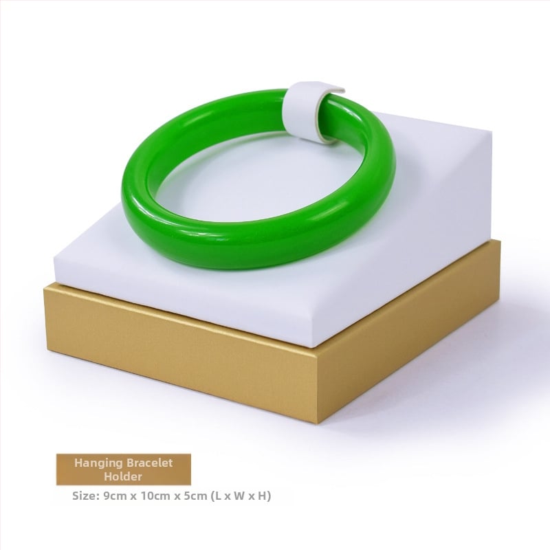 Juveelide kuvamisalust käevõrudele, kahekordne riiul, metallkonstruktsioon, nahkkattega korpus, süstimise vormimine