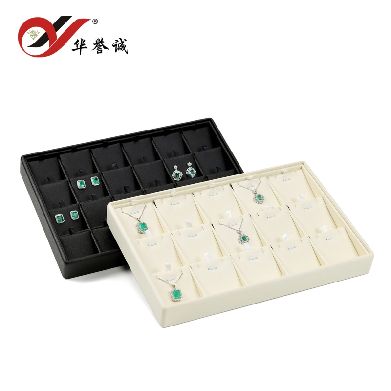 PU ādas juvelierizstrādājumu demonstrācijas trauks – viens gabals, uzkrāšanas displejs, diatomu māla korpuss, ziemeļu stils