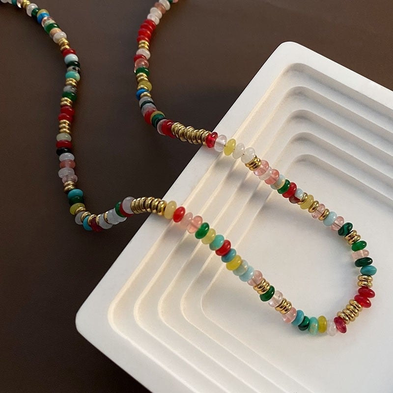 Kaklo vėrinys su natūraliu akmeniu, rankų darbo pakabukas iš titano plieno, rutulinė grandinė, apimtis 31–40 cm, geometrinis dizainas.