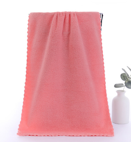Greitai džiūstantis koralo veliūro vonios rankšluostis | 200–300 g, 150D siūlai, kraštas siuvimas