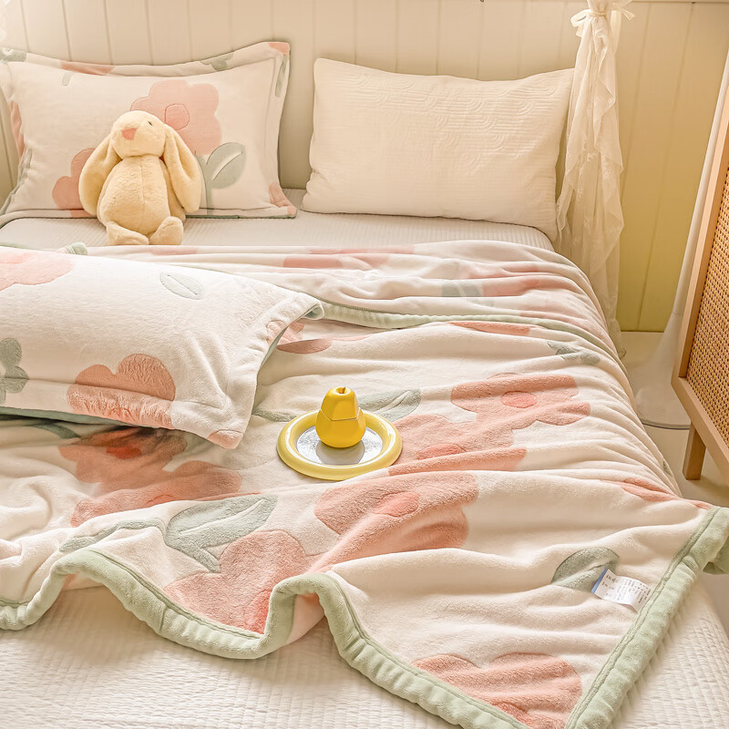 Korallfliis tekk LIFE HOME; polüestri kiud; kaal 1000 g; hooaeg kevad ja sügis; muster: taimed ja lilled