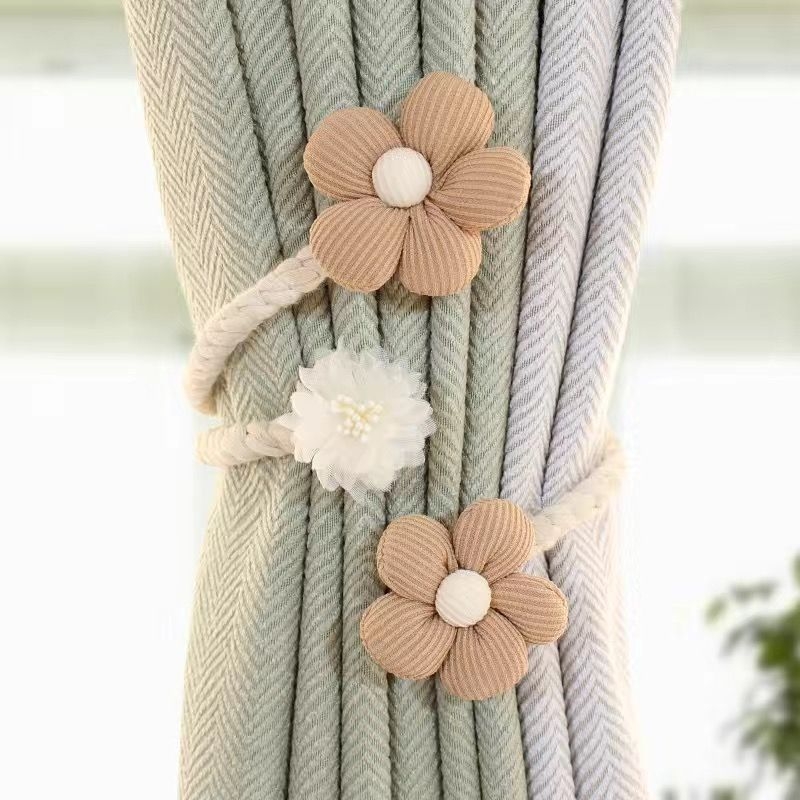 Unique audinio užuolaidų dirželiai su lenkiamais laikikliais ir pakabinimo priedais