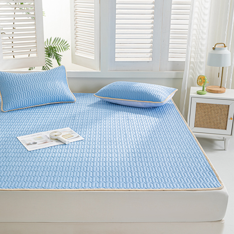 Natūralus latekso vėsinimo kilimėlis, trijų dalių komplektas, šilkinės švelnios paviršius, vasaros komfortui, latekso turinys 90%+, spausdinta pynė