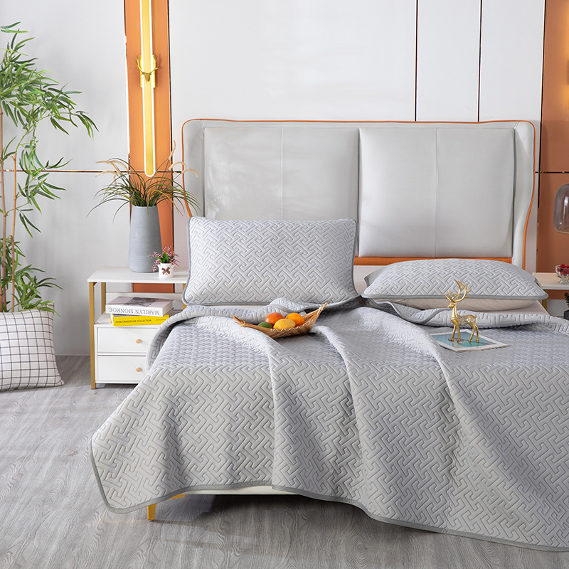 3 dalių natūralaus latekso aušinančio kilimėlių rinkinys – latekso kiekis 90%+; spausdinta apdaila; šiuolaikiškas minimalistinis stilius