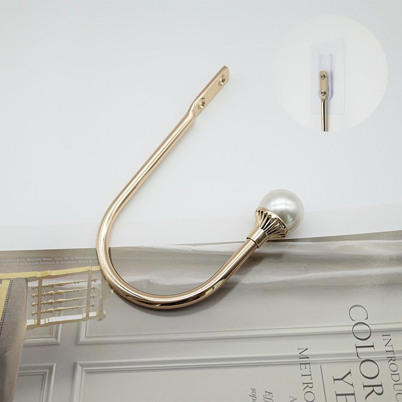 U formos užuolaidų kabliukai be gręžimo sieniniam tvirtinimui – audinys, paprastas ir šiuolaikiškas stilius