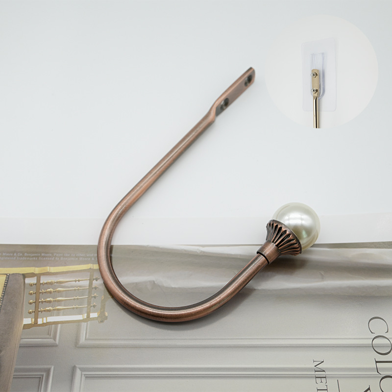 U formos užuolaidų kabliukai be gręžimo sieniniam tvirtinimui – audinys, paprastas ir šiuolaikiškas stilius