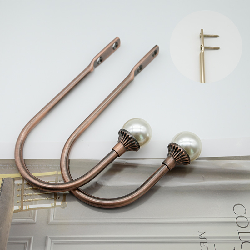 U formos užuolaidų kabliukai be gręžimo sieniniam tvirtinimui – audinys, paprastas ir šiuolaikiškas stilius