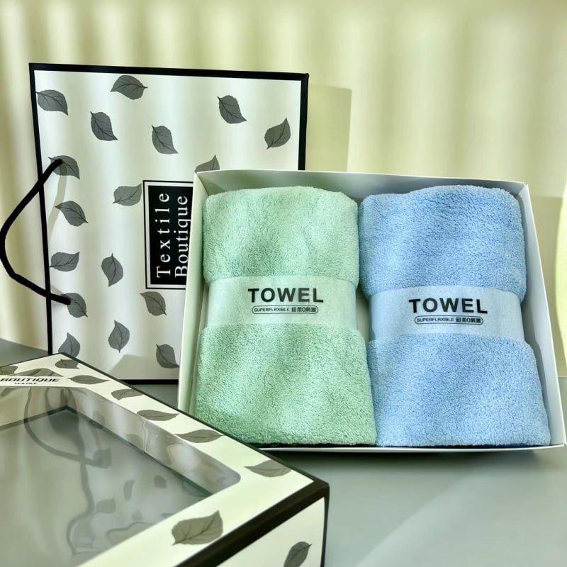 Dāvanu kastē dvieļu komplekts, korallvelūra sejas dvieļi, logotipa apdruka, plakanais audums, svars 300 g