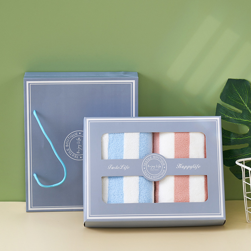 Dāvanu kastē dvieļu komplekts, korallvelūra sejas dvieļi, logotipa apdruka, plakanais audums, svars 300 g