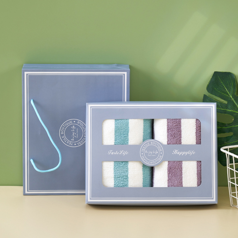 Dāvanu kastē dvieļu komplekts, korallvelūra sejas dvieļi, logotipa apdruka, plakanais audums, svars 300 g