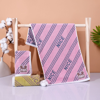 Medvilninis veido rankšluostis suaugusiems, storas ir sugeriančios, logotipo pritaikymas; siūlai 32s; svoris 100–120 g; apdaila: siuvimas, džakardas