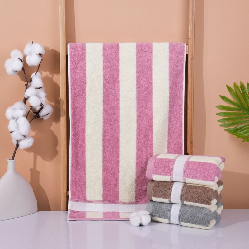 Medvilninis veido rankšluostis suaugusiems, storas ir sugeriančios, logotipo pritaikymas; siūlai 32s; svoris 100–120 g; apdaila: siuvimas, džakardas