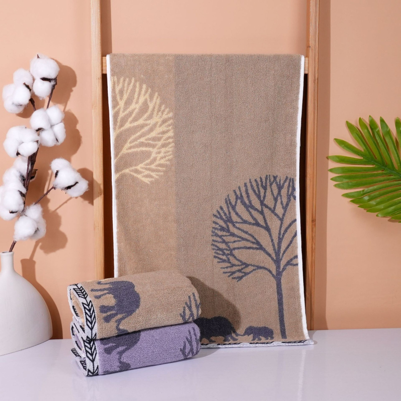 Medvilninis veido rankšluostis suaugusiems, storas ir sugeriančios, logotipo pritaikymas; siūlai 32s; svoris 100–120 g; apdaila: siuvimas, džakardas