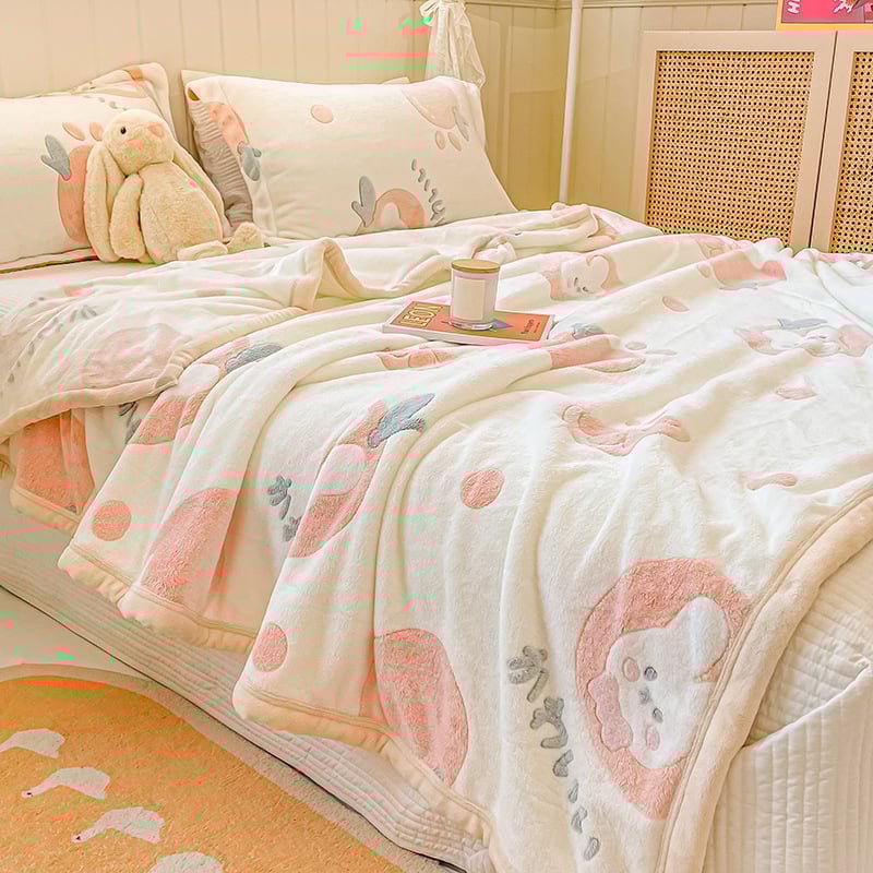 Talvine polüesterfliis tekk lumehelvestemotiividega: geomeetrilised, animatsiooni ja lillemustrid