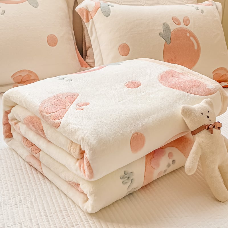 Talvine polüesterfliis tekk lumehelvestemotiividega: geomeetrilised, animatsiooni ja lillemustrid