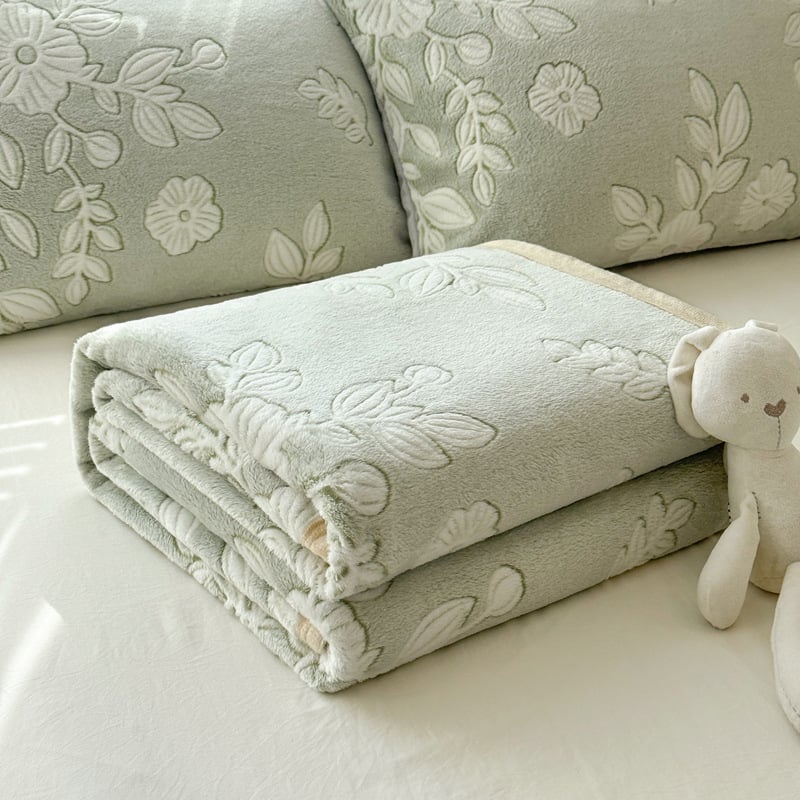 Talvine polüesterfliis tekk lumehelvestemotiividega: geomeetrilised, animatsiooni ja lillemustrid