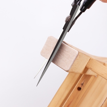 Filco stalo ir kėdės kojų padėkliukai – neslysta, tylūs, atsparūs dėvėjimuisi; Forma: Kvadratas; Raštas: 8834016; Stilius: Universalus