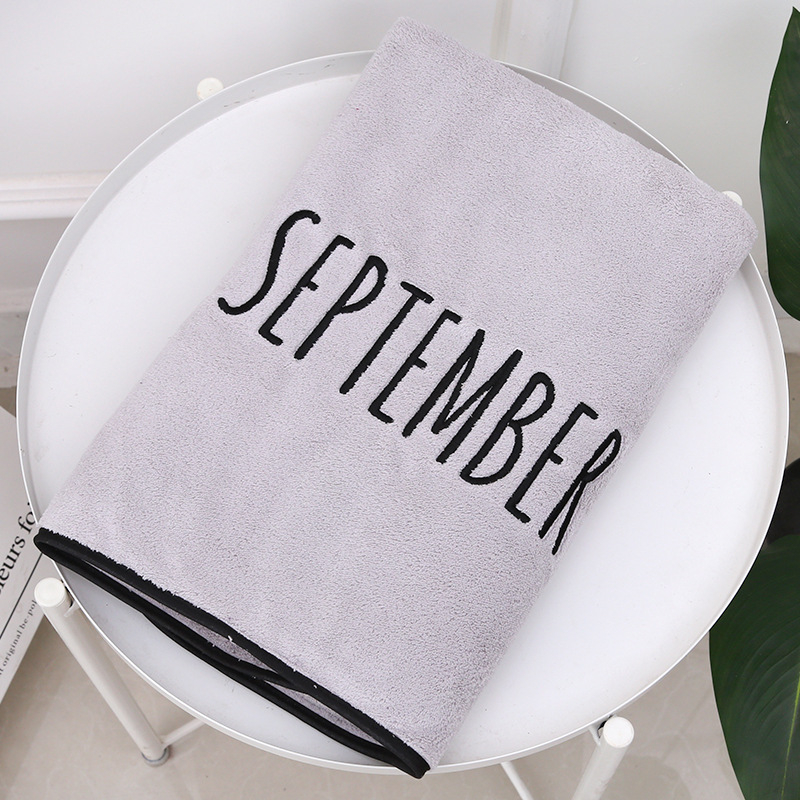 Wanyu vonios rankšluostis, mikropluoštas, išsiuvinėtas logotipas, super sugeriantis, svoris 300–400 g